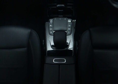 Mercedes-Benz CLA Class 1.3 CLA 200 AMG Line Executive A 4dr 20