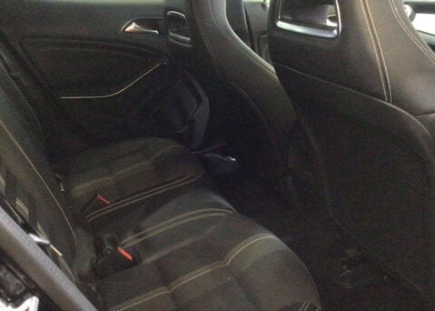 Mercedes-Benz GLA 1.6 GLA 180 Urban Edition Auto 5dr 11