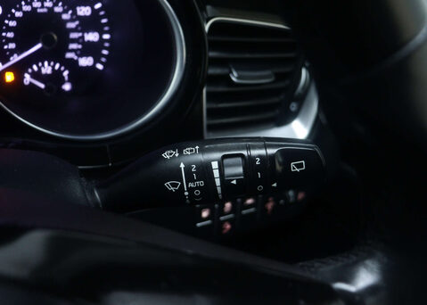 Kia Xceed 1.6 XCeed 3 PHEV Semi-Auto 5dr 39