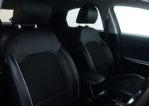 Kia Xceed 1.6 XCeed 3 PHEV Semi-Auto 5dr 44