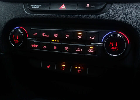 Kia Xceed 1.6 XCeed 3 PHEV Semi-Auto 5dr 32