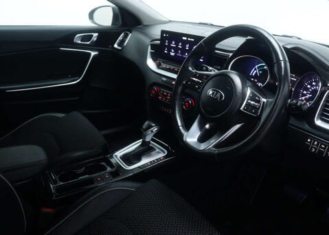 Kia Xceed 1.6 XCeed 3 PHEV Semi-Auto 5dr 42