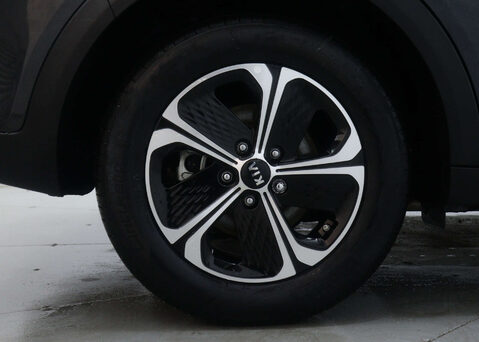 Kia Xceed 1.6 XCeed 3 PHEV Semi-Auto 5dr 13