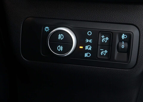 Ford Kuga 2.0 Kuga Titanium EcoBlue 4x4 Auto 4WD 5dr 38