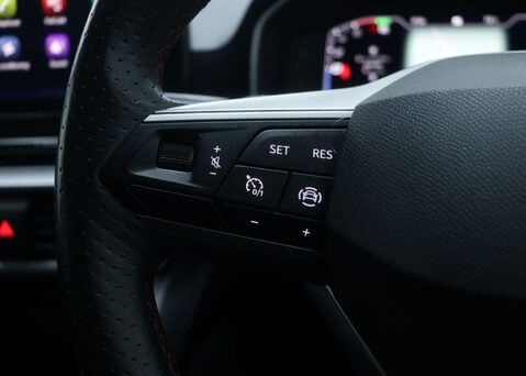 SEAT Leon 1.4 Leon FR PHEV Semi-Auto 5dr 32