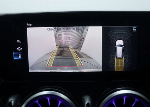 Mercedes-Benz GLB 2.0 GLB 220 AMG Line Premium D 4Matic Auto 4WD 5dr 30