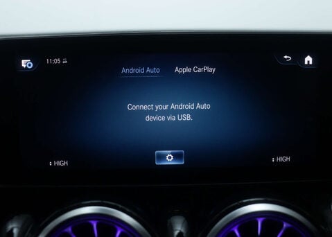 Mercedes-Benz GLB 2.0 GLB 220 AMG Line Premium D 4Matic Auto 4WD 5dr 27