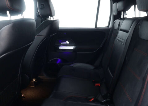 Mercedes-Benz GLB 2.0 GLB 220 AMG Line Premium D 4Matic Auto 4WD 5dr 52