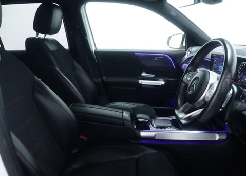 Mercedes-Benz GLB 2.0 GLB 220 AMG Line Premium D 4Matic Auto 4WD 5dr 45