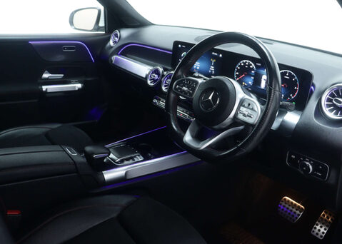 Mercedes-Benz GLB 2.0 GLB 220 AMG Line Premium D 4Matic Auto 4WD 5dr 44