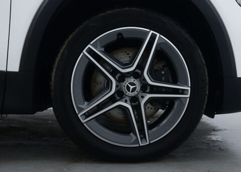 Mercedes-Benz GLB 2.0 GLB 220 AMG Line Premium D 4Matic Auto 4WD 5dr 14