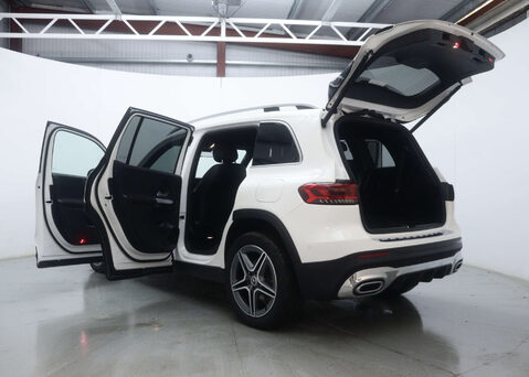 Mercedes-Benz GLB 2.0 GLB 220 AMG Line Premium D 4Matic Auto 4WD 5dr 62