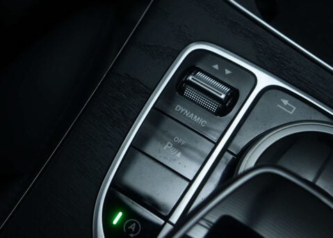 Mercedes-Benz C Class 2.1 C 250 AMG Line Premium Plus D Auto 4dr 31