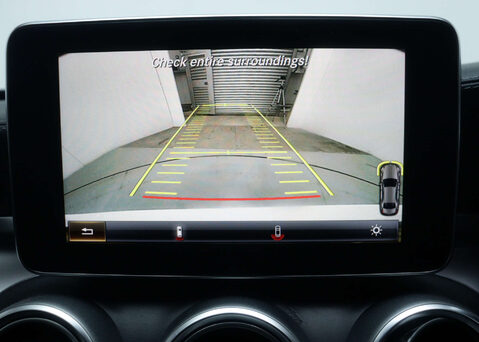 Mercedes-Benz C Class 2.1 C 250 AMG Line Premium Plus D Auto 4dr 28