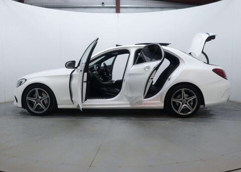 Mercedes-Benz C Class 2.1 C 250 AMG Line Premium Plus D Auto 4dr 56