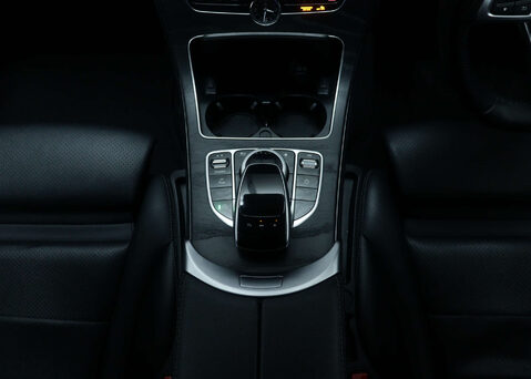 Mercedes-Benz C Class 2.1 C 250 AMG Line Premium Plus D Auto 4dr 16
