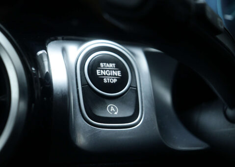 Mercedes-Benz GLB 1.3 GLB 200 AMG Line Auto 5dr 35