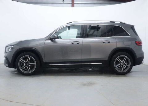 Mercedes-Benz GLB 1.3 GLB 200 AMG Line Auto 5dr 8