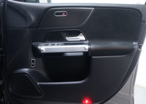 Mercedes-Benz GLB 1.3 GLB 200 AMG Line Auto 5dr 46