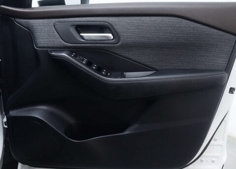 Nissan X-Trail 1.5 X-Trail N-Connecta DiG-T MHEV CVT 5dr 45