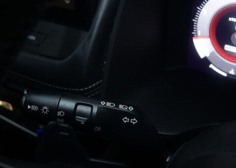 Nissan X-Trail 1.5 X-Trail N-Connecta DiG-T MHEV CVT 5dr 38