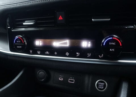 Nissan X-Trail 1.5 X-Trail N-Connecta DiG-T MHEV CVT 5dr 30