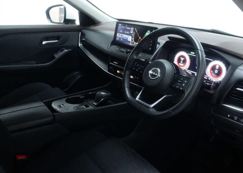 Nissan X-Trail 1.5 X-Trail N-Connecta DiG-T MHEV CVT 5dr 42