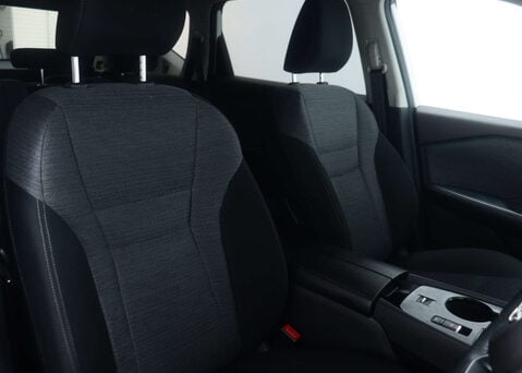 Nissan X-Trail 1.5 X-Trail N-Connecta DiG-T MHEV CVT 5dr 44