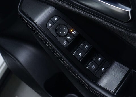 Nissan X-Trail 1.5 X-Trail N-Connecta DiG-T MHEV CVT 5dr 41