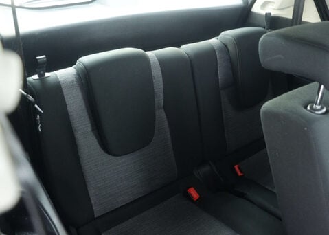 Nissan X-Trail 1.5 X-Trail N-Connecta DiG-T MHEV CVT 5dr 52