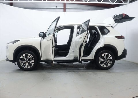 Nissan X-Trail 1.5 X-Trail N-Connecta DiG-T MHEV CVT 5dr 58