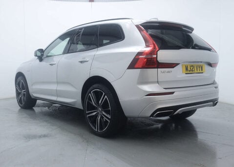 Volvo XC60 2.0 XC60 R-Design T6 Recharge AWD Auto 4WD 5dr 9