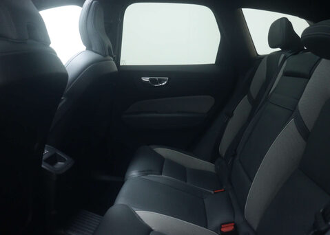 Volvo XC60 2.0 XC60 R-Design T6 Recharge AWD Auto 4WD 5dr 52