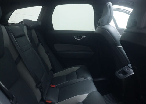 Volvo XC60 2.0 XC60 R-Design T6 Recharge AWD Auto 4WD 5dr 53