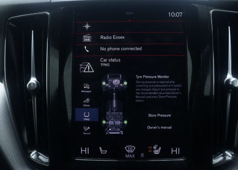 Volvo XC60 2.0 XC60 R-Design T6 Recharge AWD Auto 4WD 5dr 21