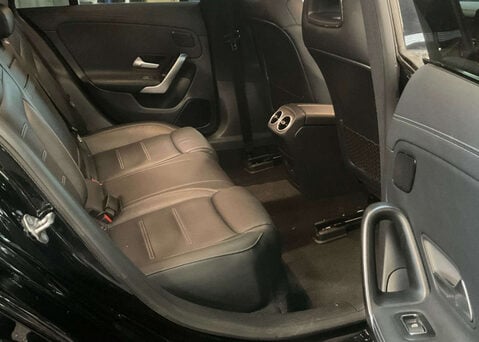 Mercedes-Benz CLA Class 1.3 CLA 200 AMG Line Premium Plus Auto 4dr 10
