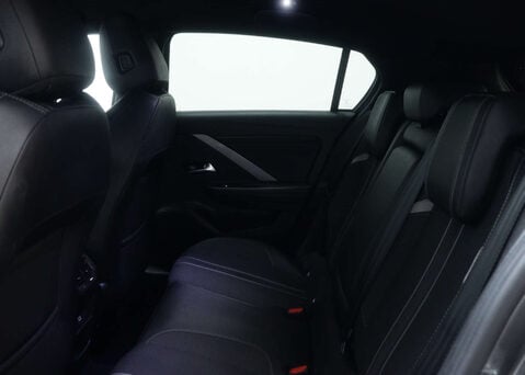 Vauxhall Astra 1.2 Astra GS Turbo Auto 5dr 51