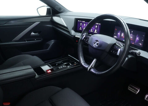 Vauxhall Astra 1.2 Astra GS Turbo Auto 5dr 43