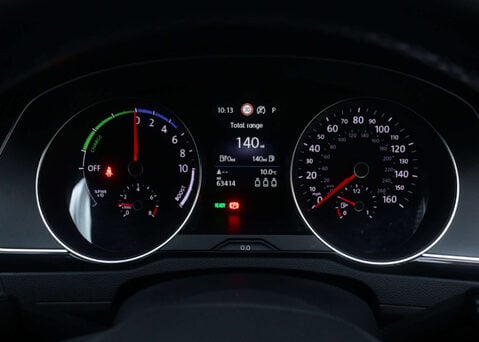 Volkswagen Passat 1.4 Passat GTe Semi-Auto 4dr 17