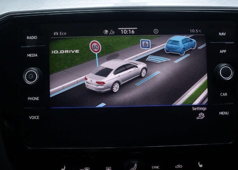 Volkswagen Passat 1.4 Passat GTe Semi-Auto 4dr 29