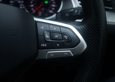 Volkswagen Passat 1.4 Passat GTe Semi-Auto 4dr 39