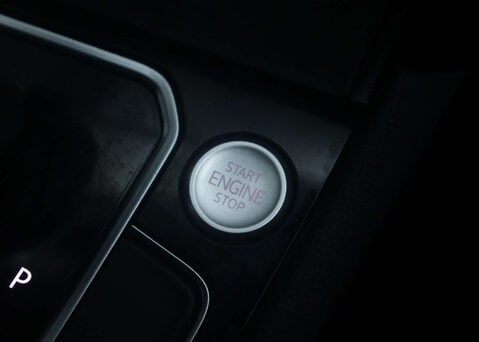 Volkswagen Passat 1.4 Passat GTe Semi-Auto 4dr 34