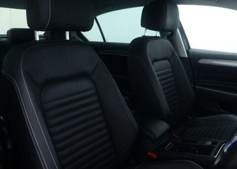 Volkswagen Passat 1.4 Passat GTe Semi-Auto 4dr 46