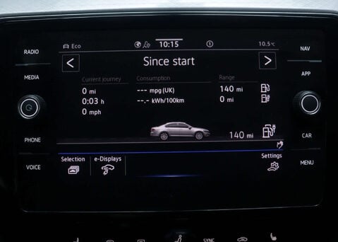 Volkswagen Passat 1.4 Passat GTe Semi-Auto 4dr 26