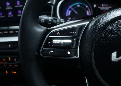 Kia Xceed 1.6 XCeed 3 PHEV Semi-Auto 5dr 36