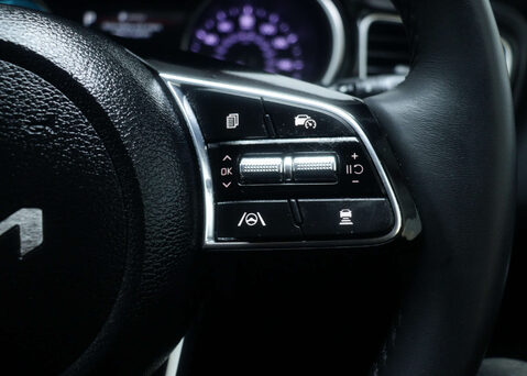 Kia Xceed 1.6 XCeed 3 PHEV Semi-Auto 5dr 37