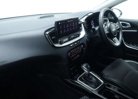 Kia Xceed 1.6 XCeed 3 PHEV Semi-Auto 5dr 45