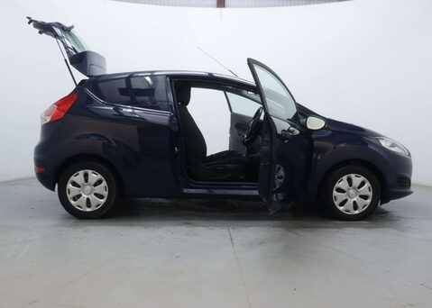 Ford Fiesta 1.5 Fiesta Base TDCi 3dr 48