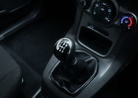 Ford Fiesta 1.5 Fiesta Base TDCi 3dr 25