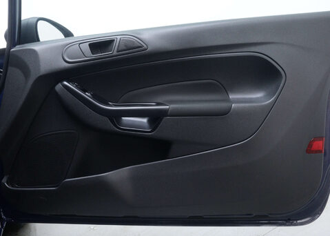 Ford Fiesta 1.5 Fiesta Base TDCi 3dr 35